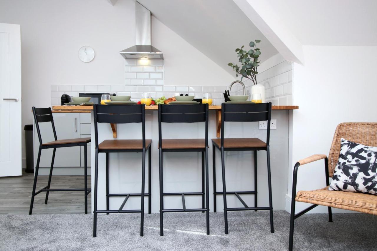 No 49 City Apartments, Perfect For Business And Leisure Stays, 10 Min Drive Into City Centre, Easy Access To Local Transport, 1Br And 2Br Available, Free Parking Cardiff Eksteriør billede