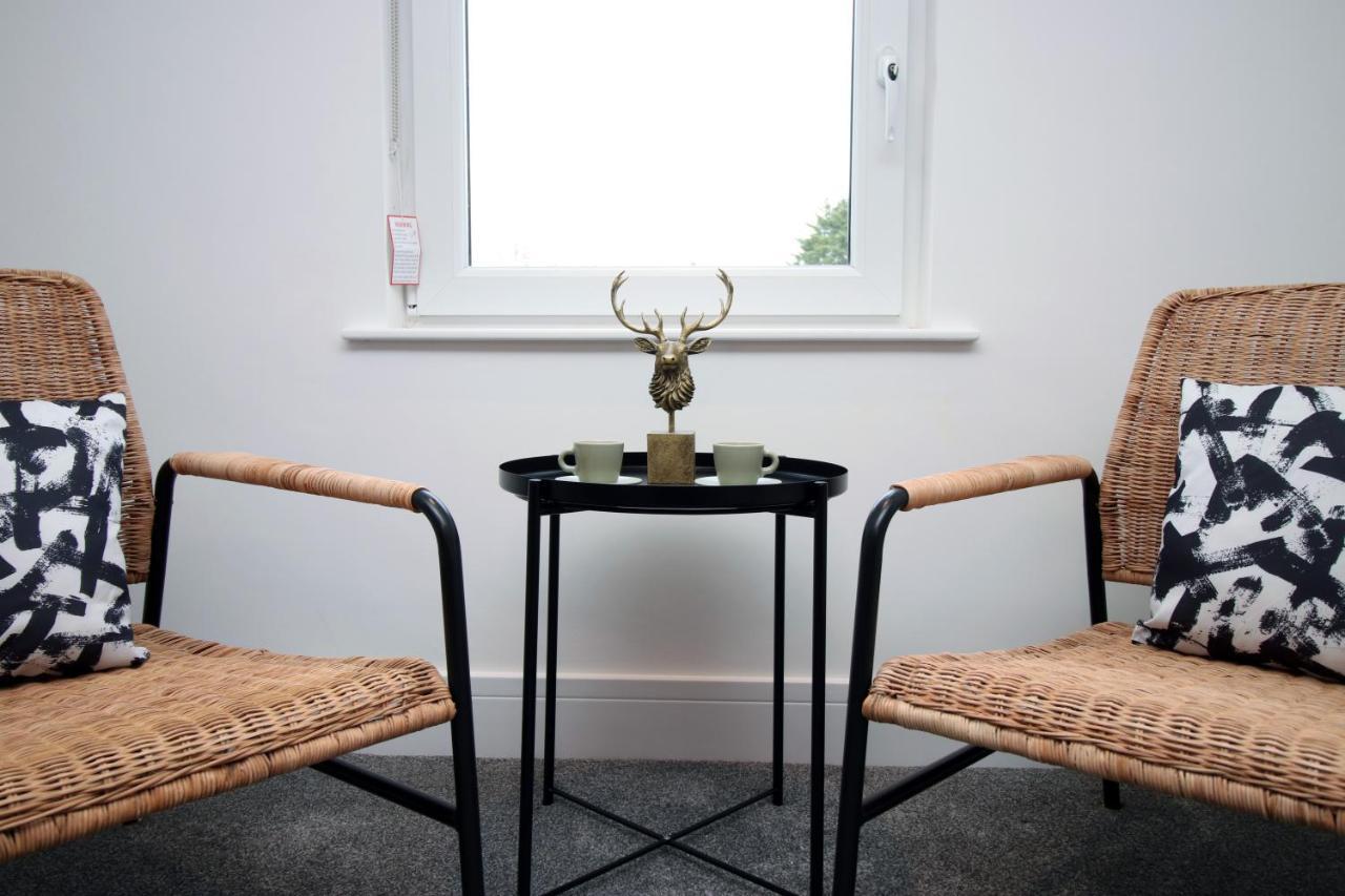 No 49 City Apartments, Perfect For Business And Leisure Stays, 10 Min Drive Into City Centre, Easy Access To Local Transport, 1Br And 2Br Available, Free Parking Cardiff Eksteriør billede