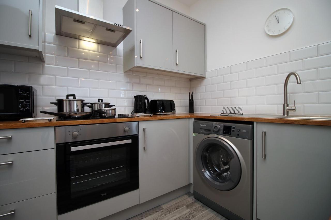 No 49 City Apartments, Perfect For Business And Leisure Stays, 10 Min Drive Into City Centre, Easy Access To Local Transport, 1Br And 2Br Available, Free Parking Cardiff Eksteriør billede